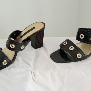 Bandolino Dark Brown Grommet Block Heels 9M